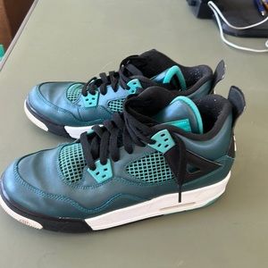 Teal Jordan 4s